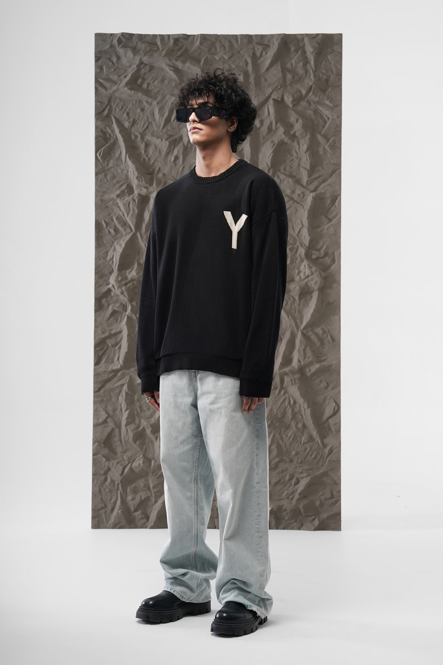 JET SET SWEATER – BLACK