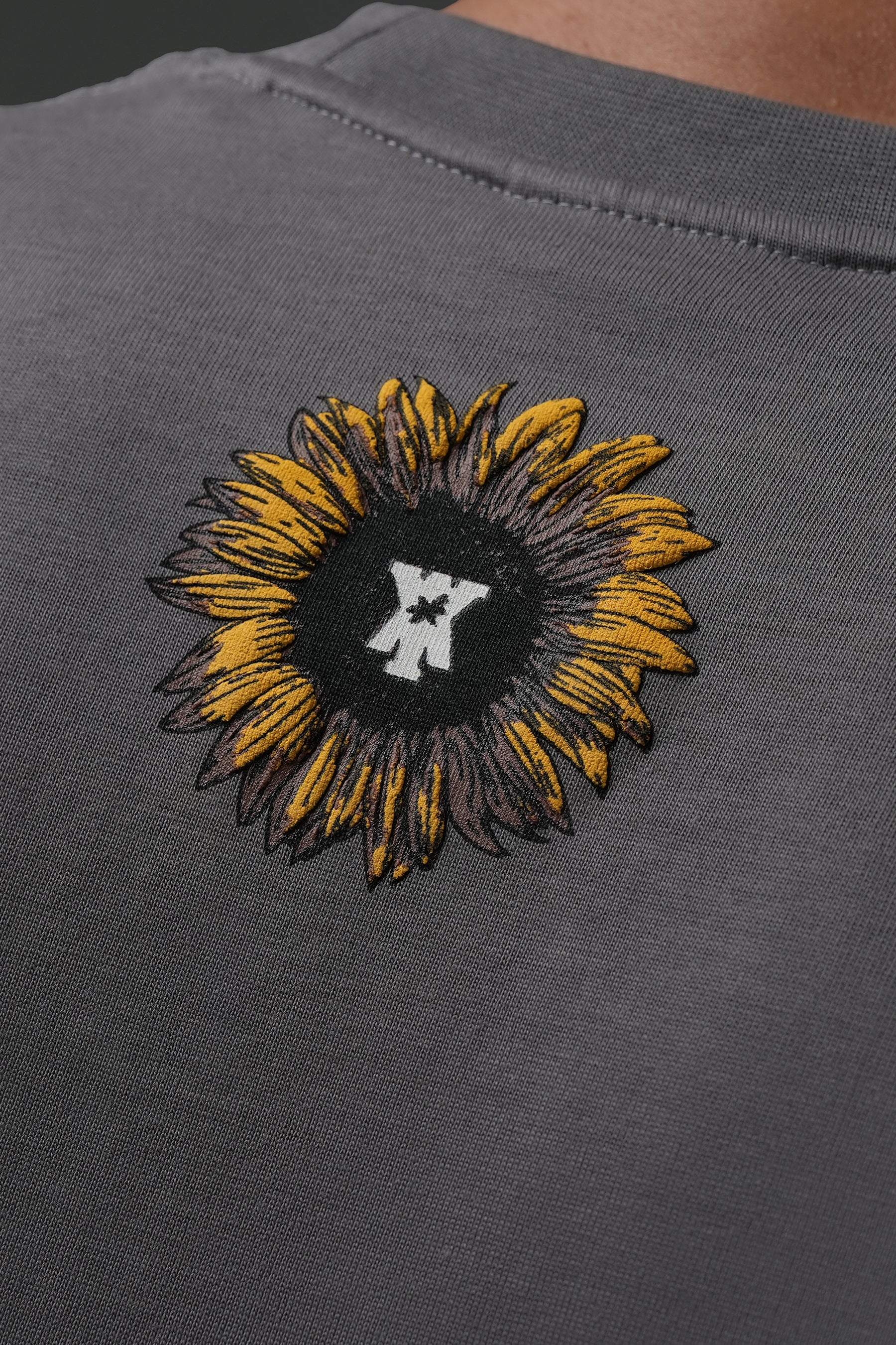 SUNDAZE - FORBES GREY